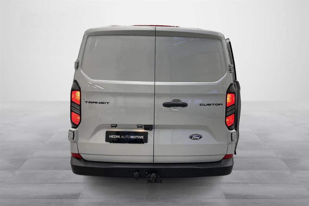 Ford Transit Custom 2025