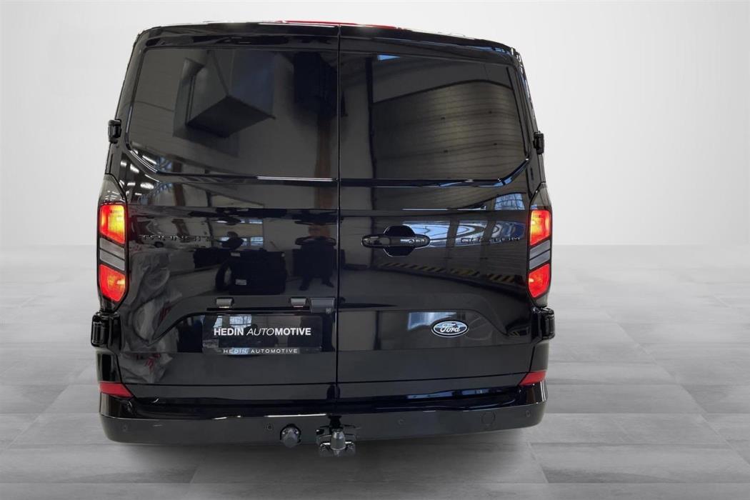 Ford Transit Custom 2025