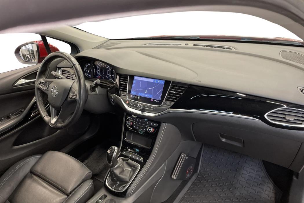 Opel Astra 2021