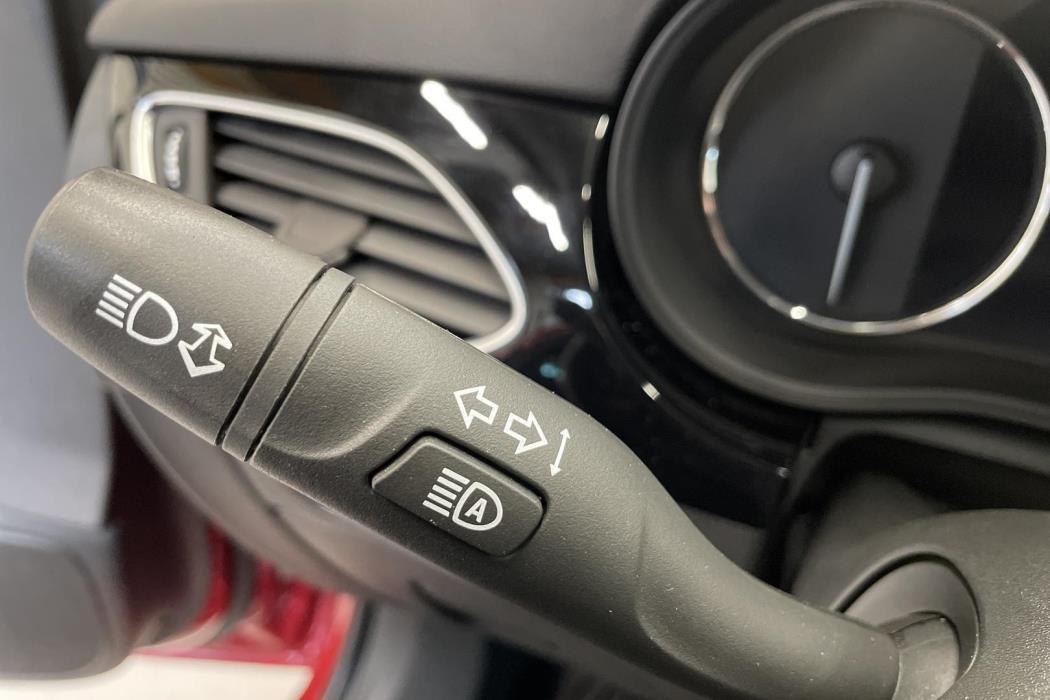 Opel Astra 2021