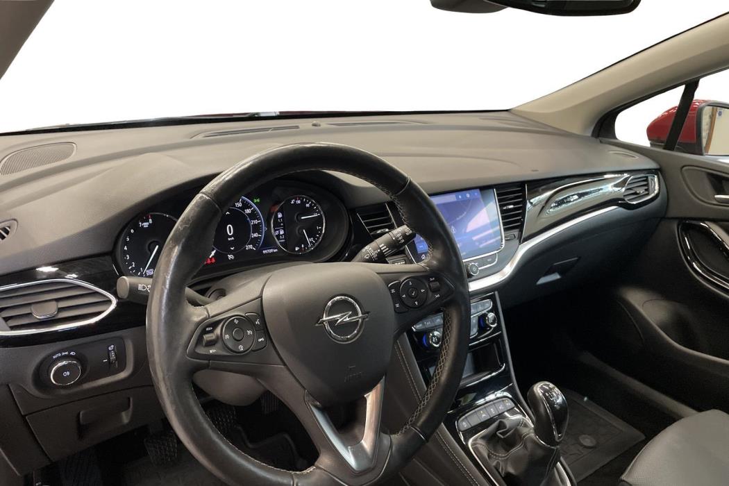 Opel Astra 2021