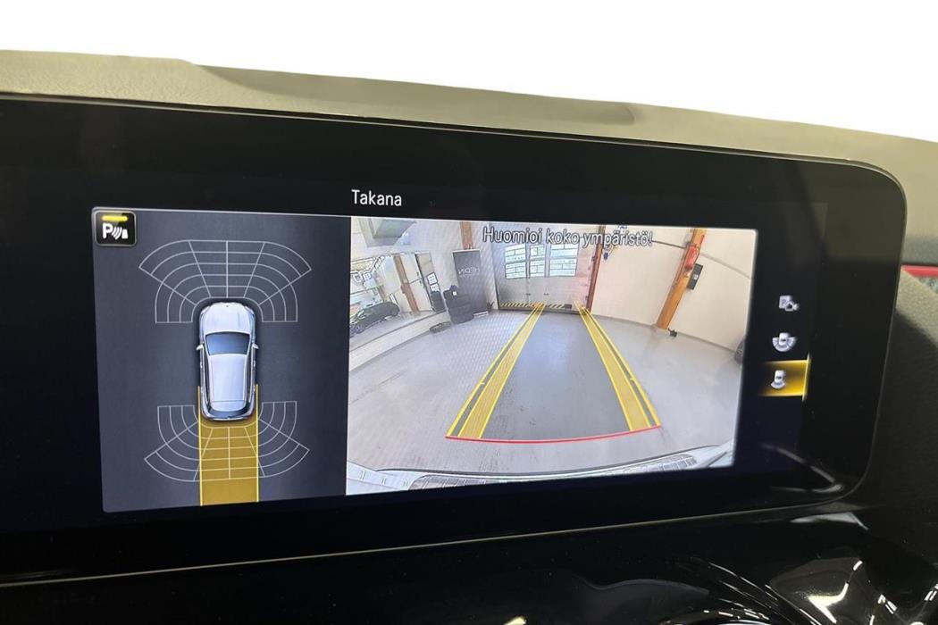 Mercedes-Benz GLA 2023