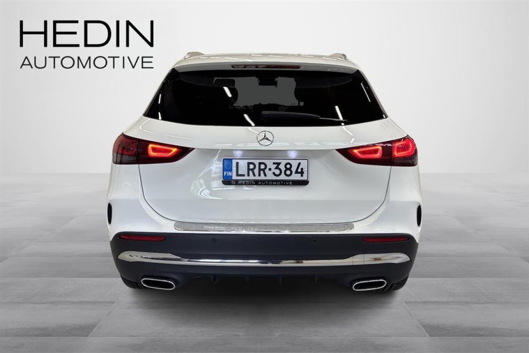 Mercedes-Benz GLA 2023