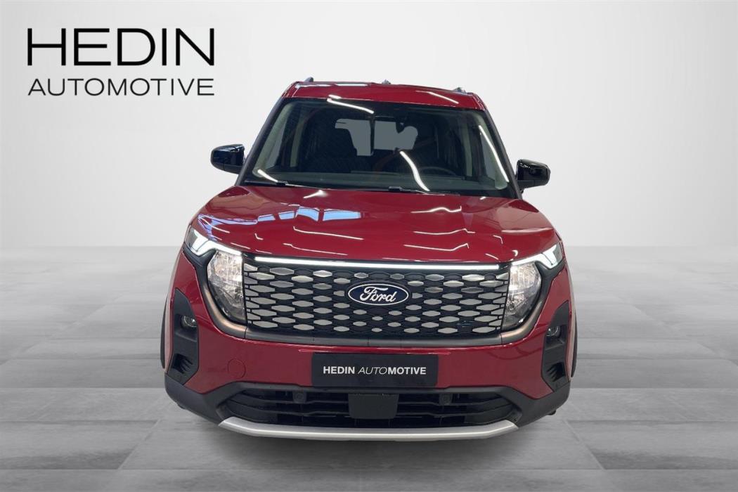 Ford Tourneo Courier 2026