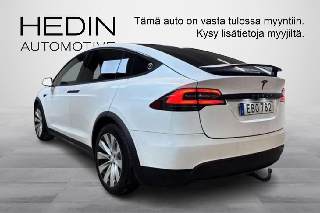 Tesla Model X 2019