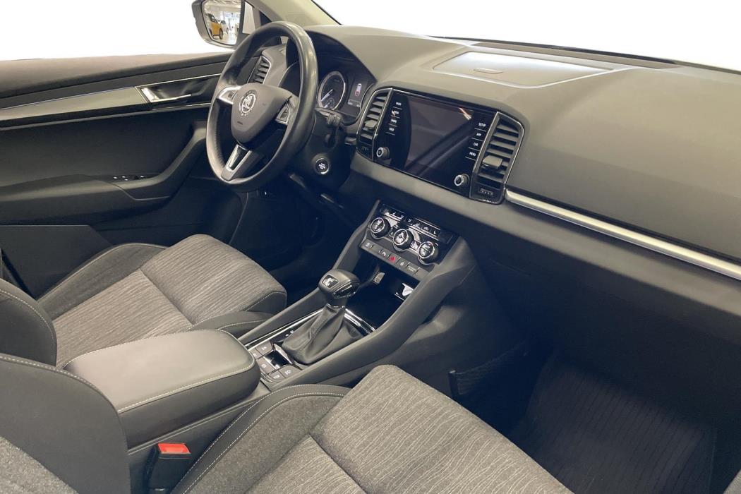 SKODA Karoq 2019