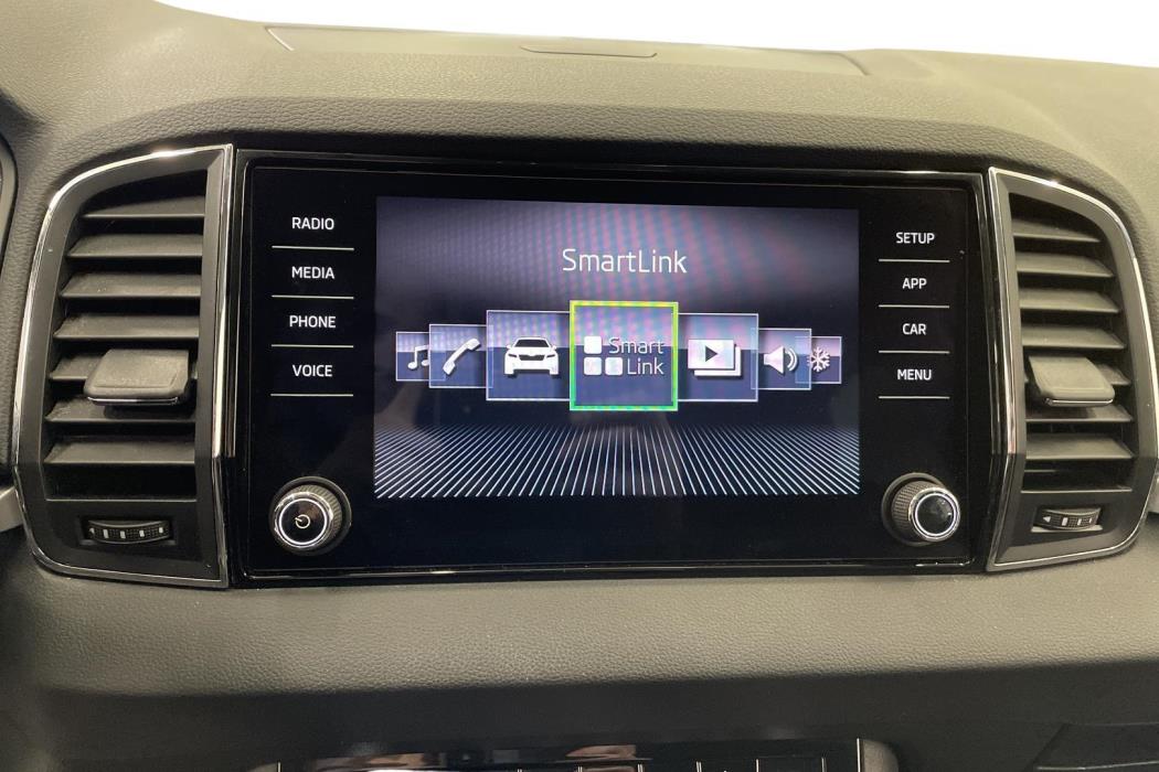 SKODA Karoq 2019