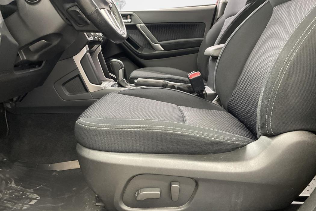 Subaru Forester 2017