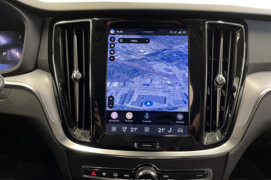 VOLVO V60 2022