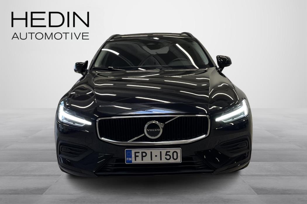 VOLVO V60 2022
