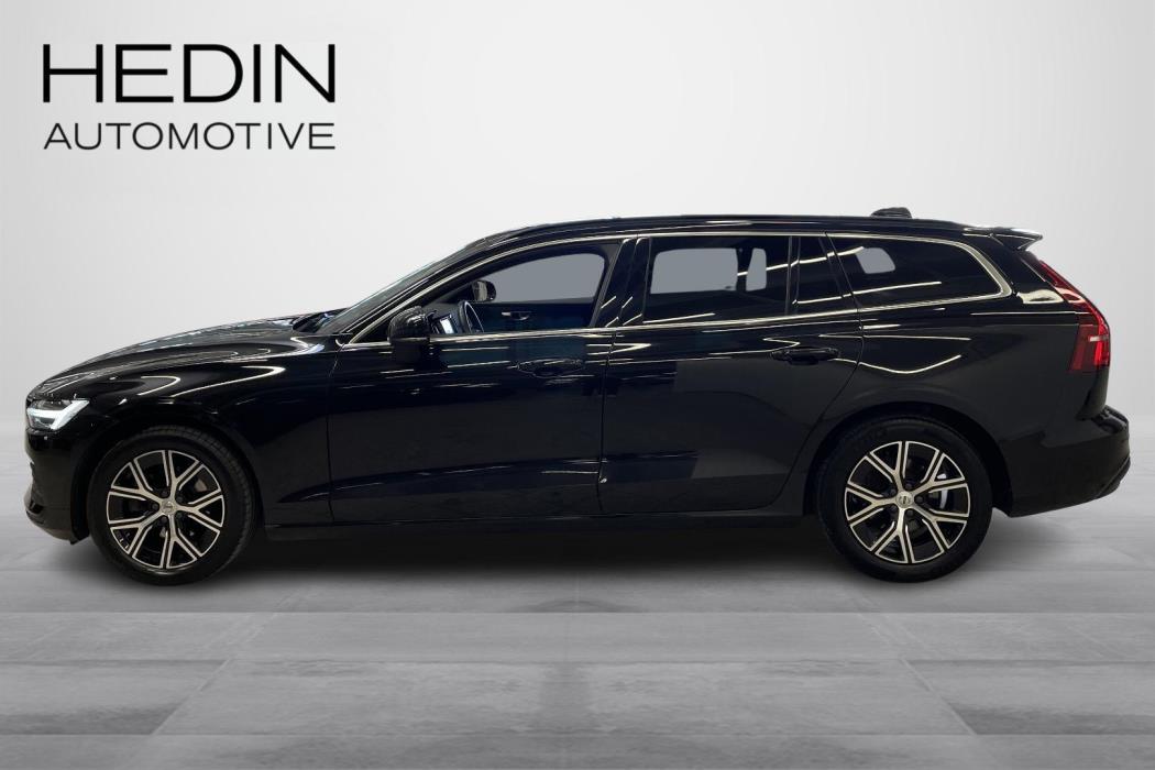 VOLVO V60 2022