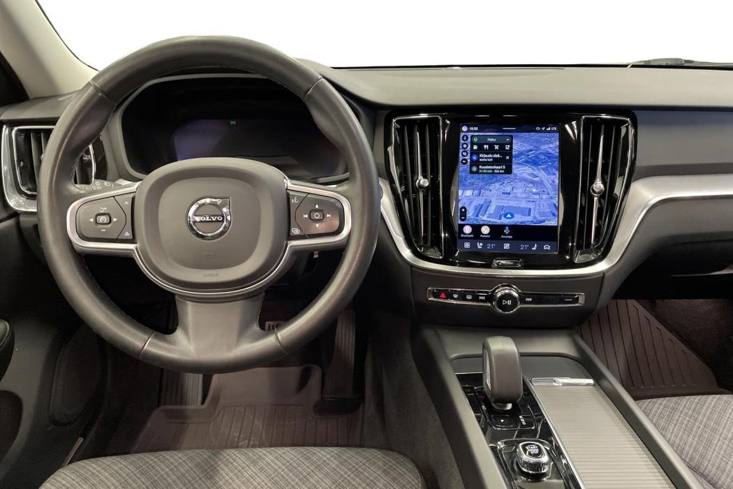 VOLVO V60 2022