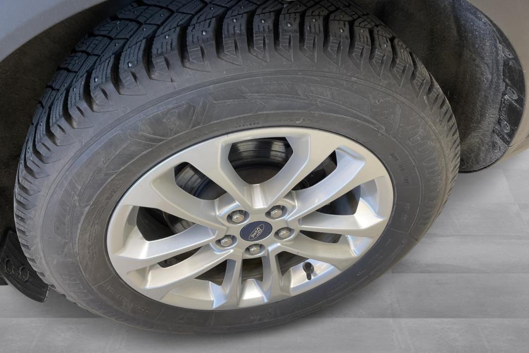Ford Kuga 2023