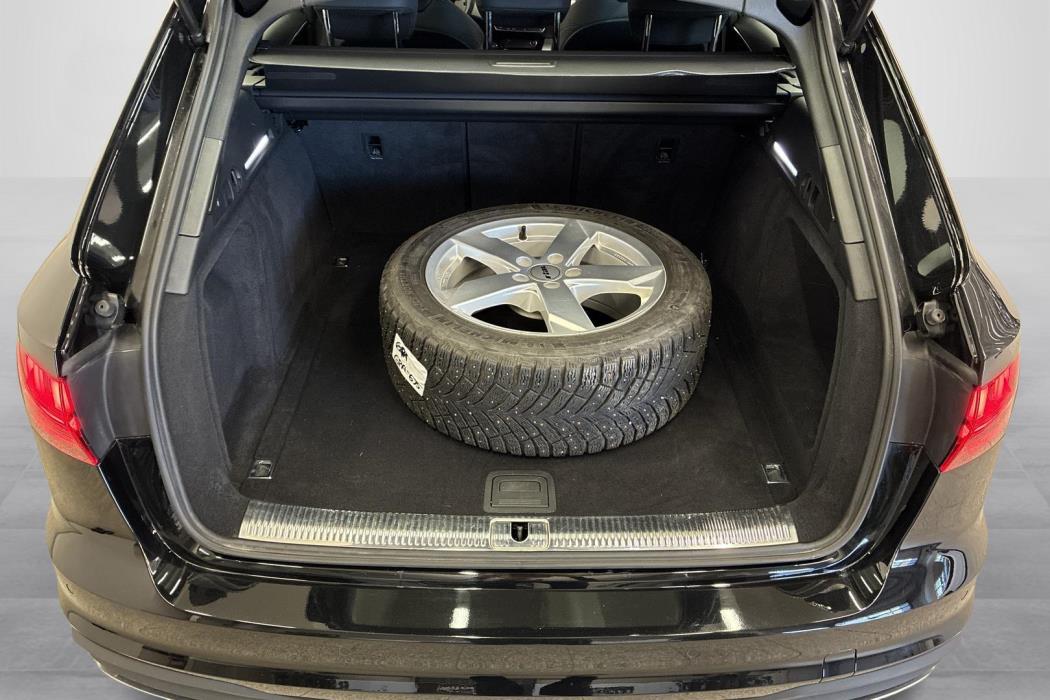 Audi A4 2023