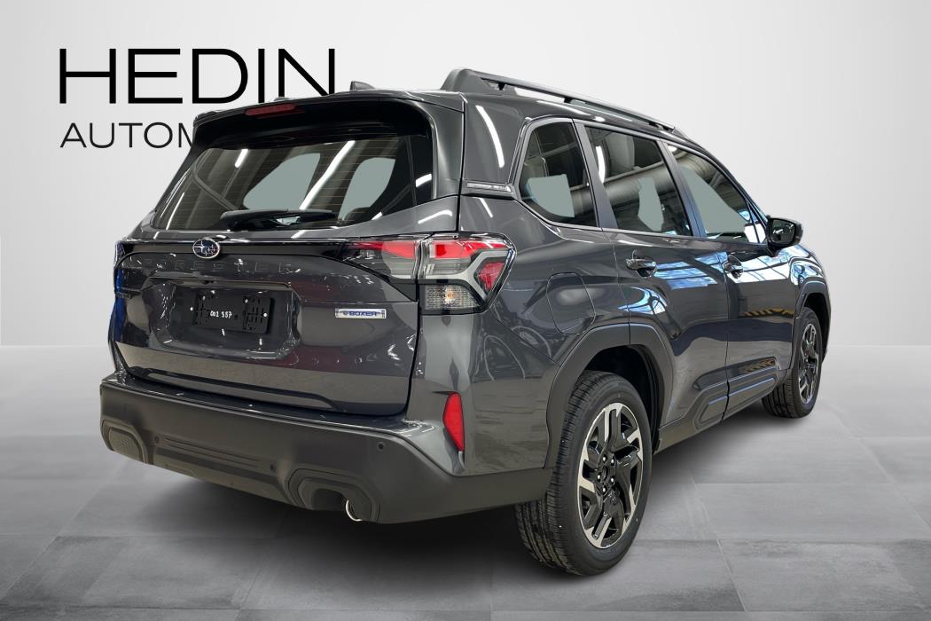 Subaru Forester 2025