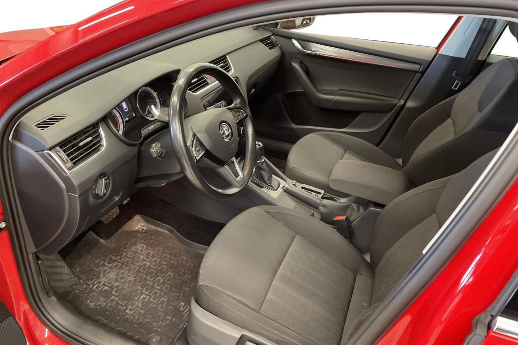 SKODA Octavia 2019