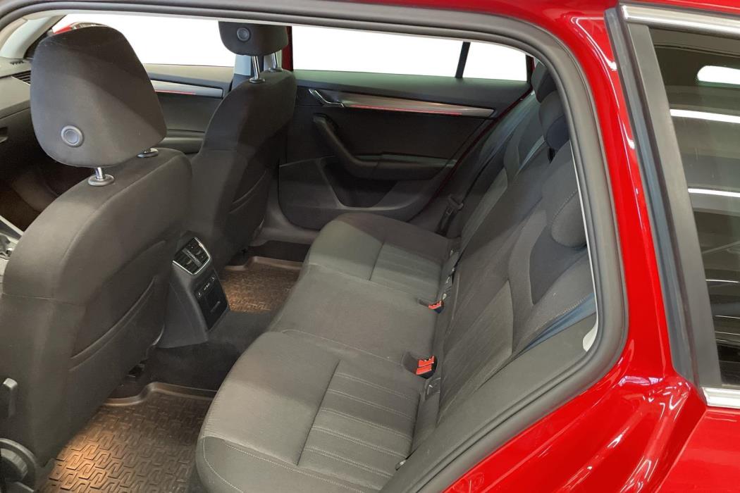 SKODA Octavia 2019