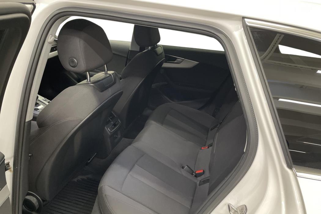 Audi A4 allroad quattro 2021