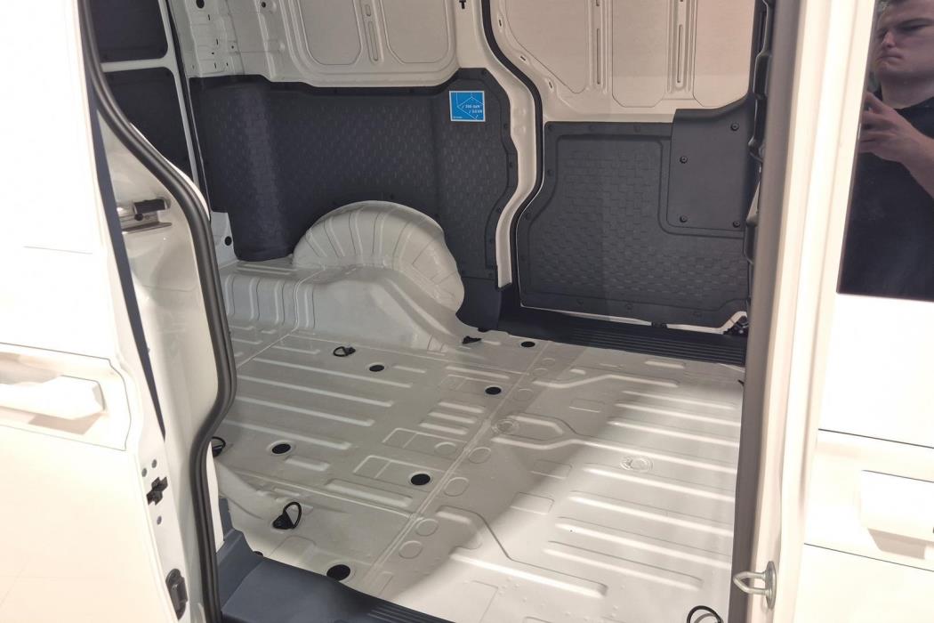Kia PV5 Cargo 2026