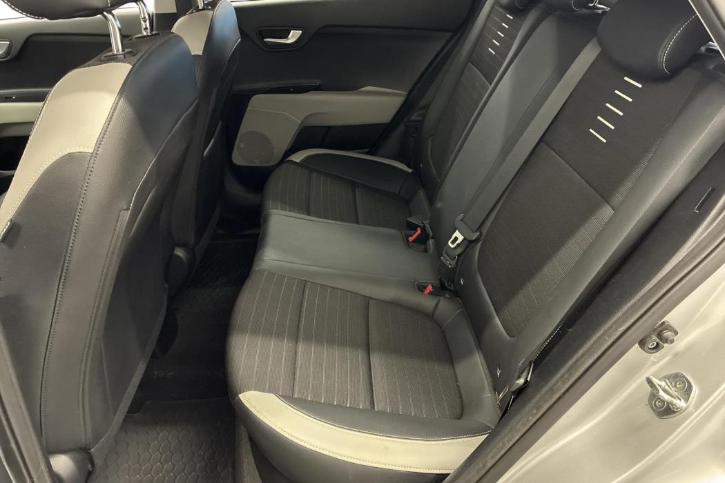 KIA STONIC 2018