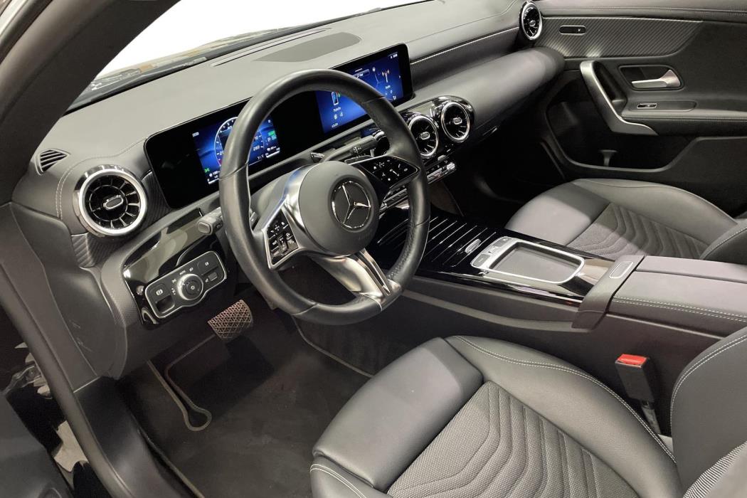 Mercedes-Benz CLA 2024