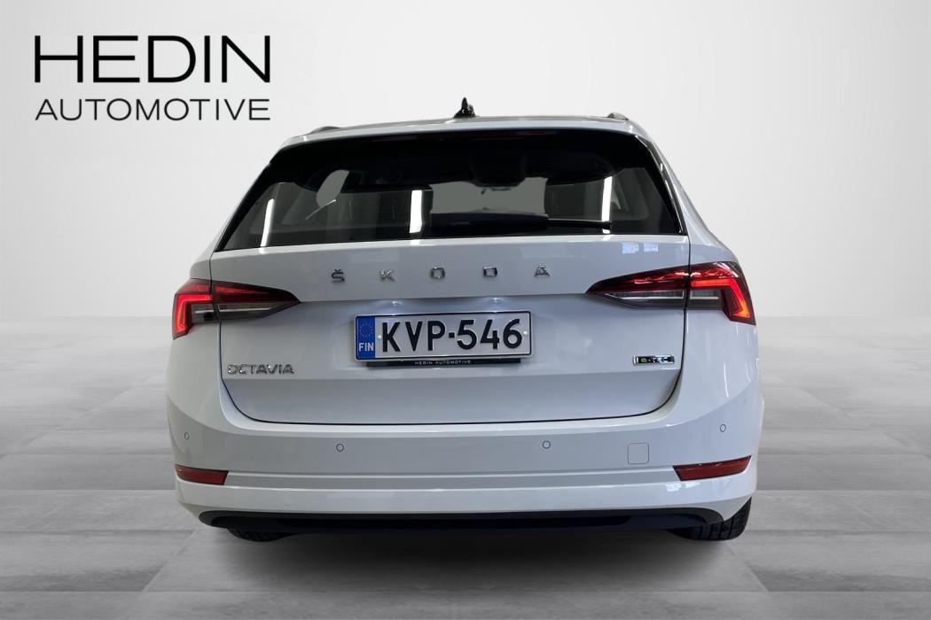 Skoda Octavia 2023