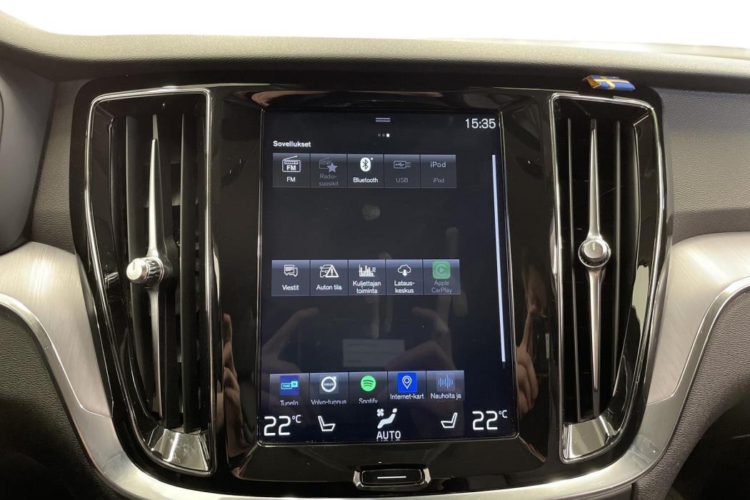 VOLVO V60 2020