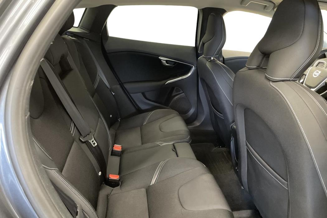 Volvo V40 2013