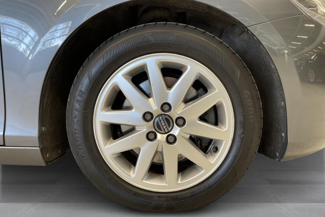 Volvo V40 2013