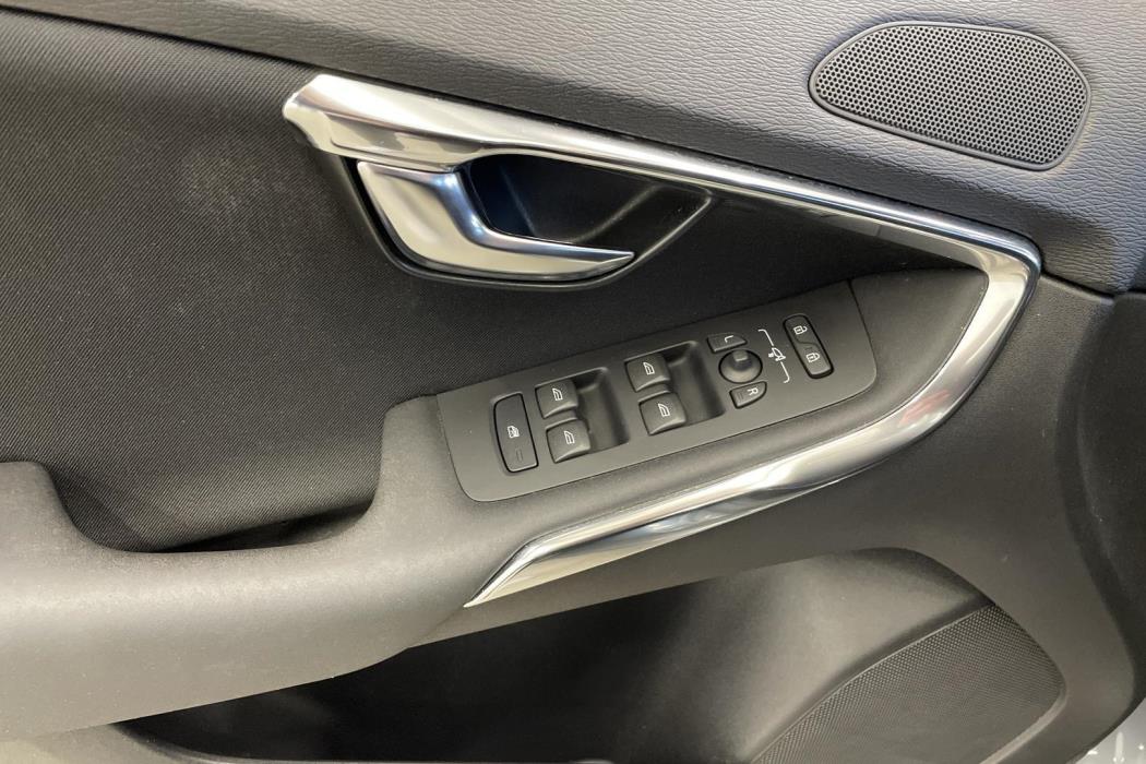 Volvo V40 2013