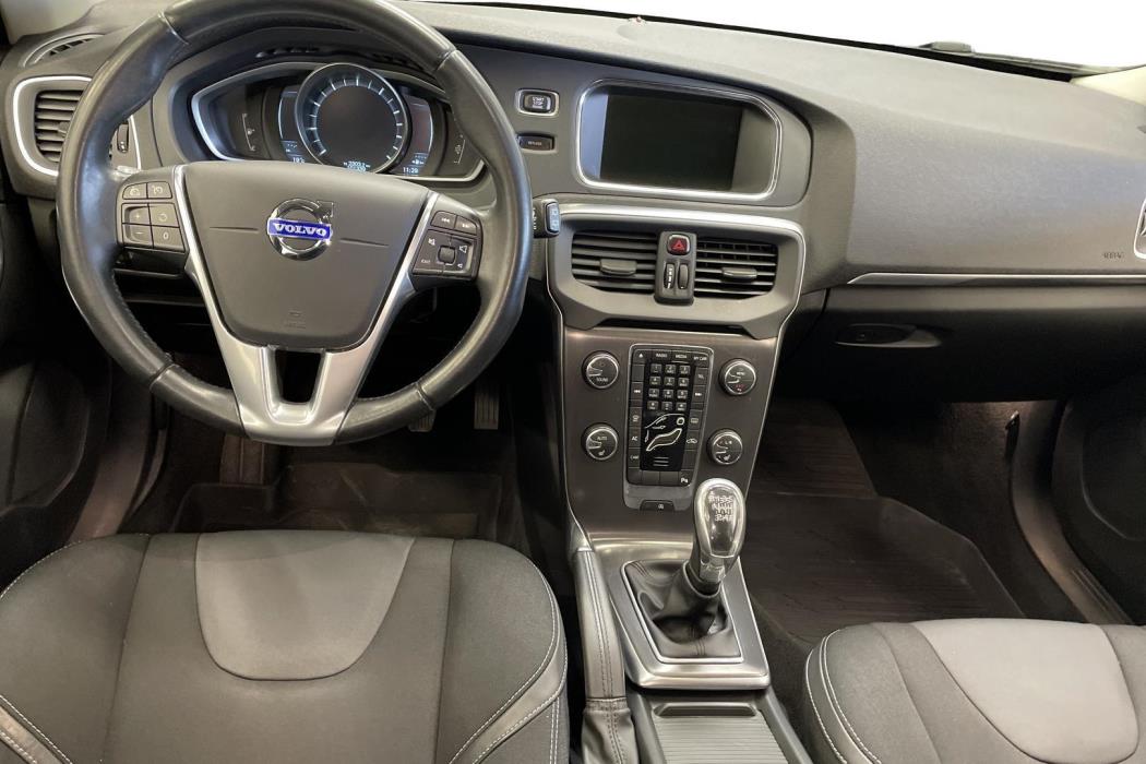 Volvo V40 2013