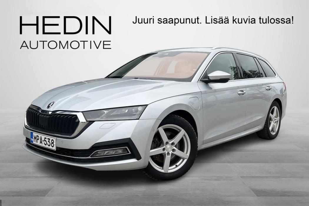 SKODA OCTAVIA 2021