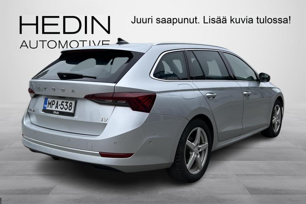 SKODA OCTAVIA 2021