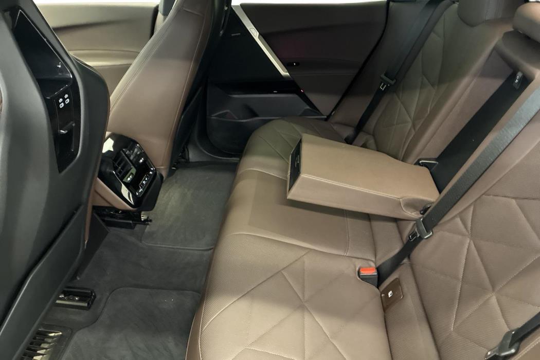 BMW iX 2022