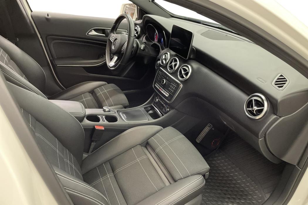 Mercedes-Benz A 2017