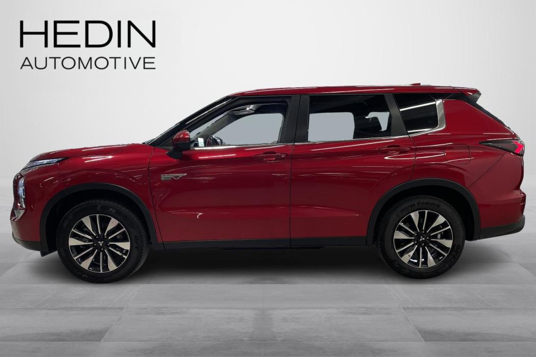 Mitsubishi Outlander 2025