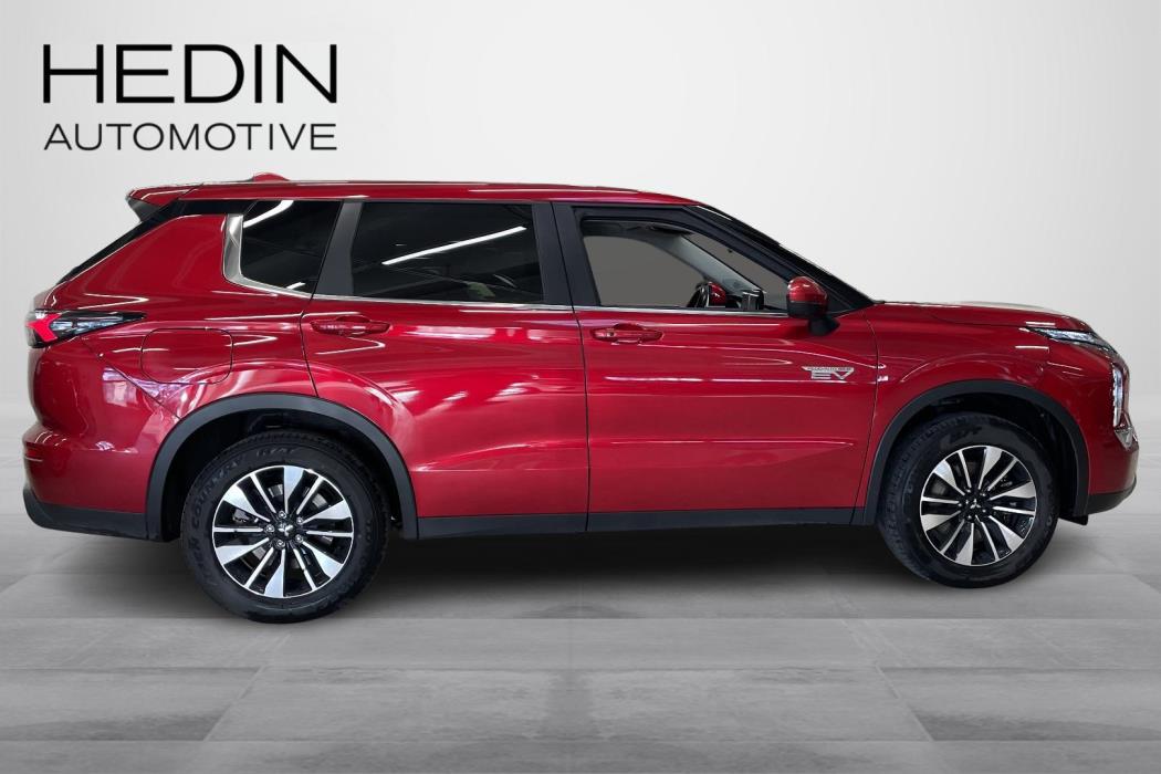 Mitsubishi Outlander 2025