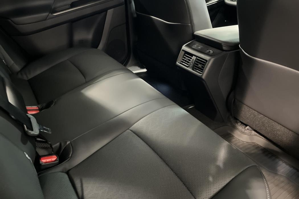 Subaru Solterra 2025