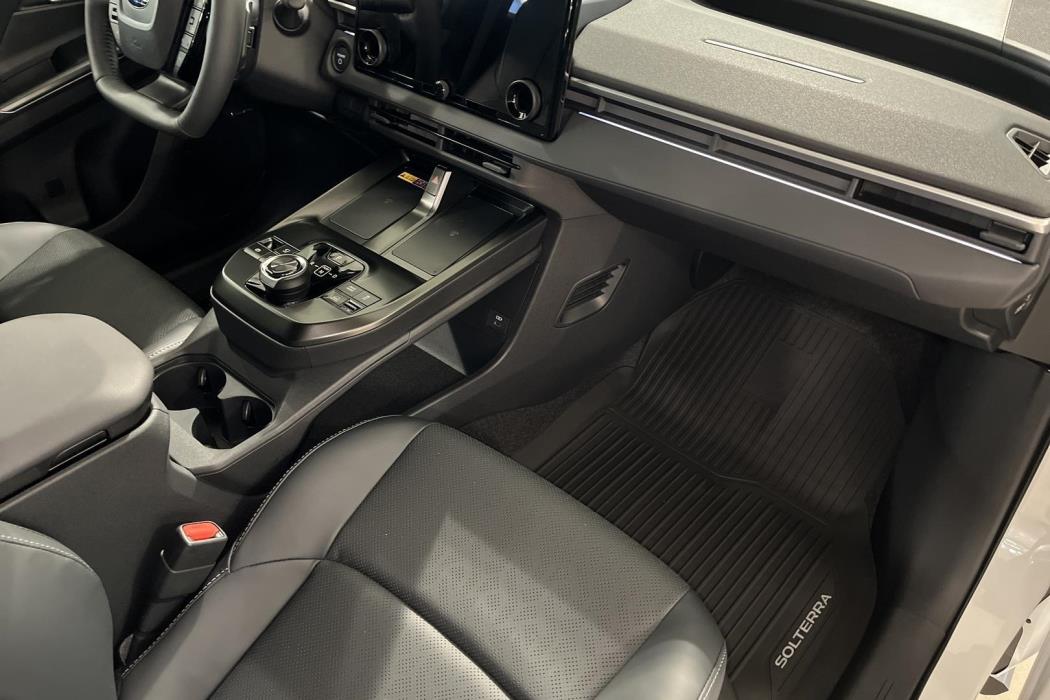 Subaru Solterra 2025