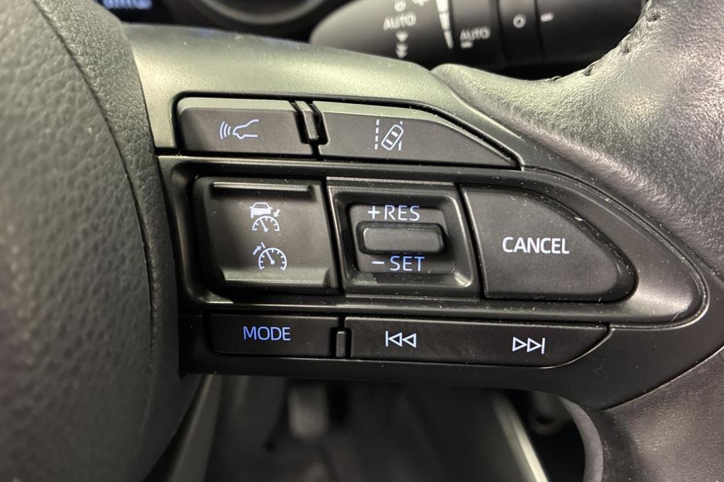 TOYOTA YARIS 2020