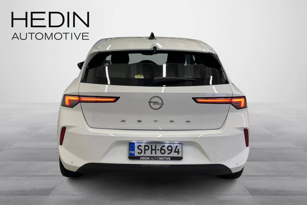 Opel Astra 2023