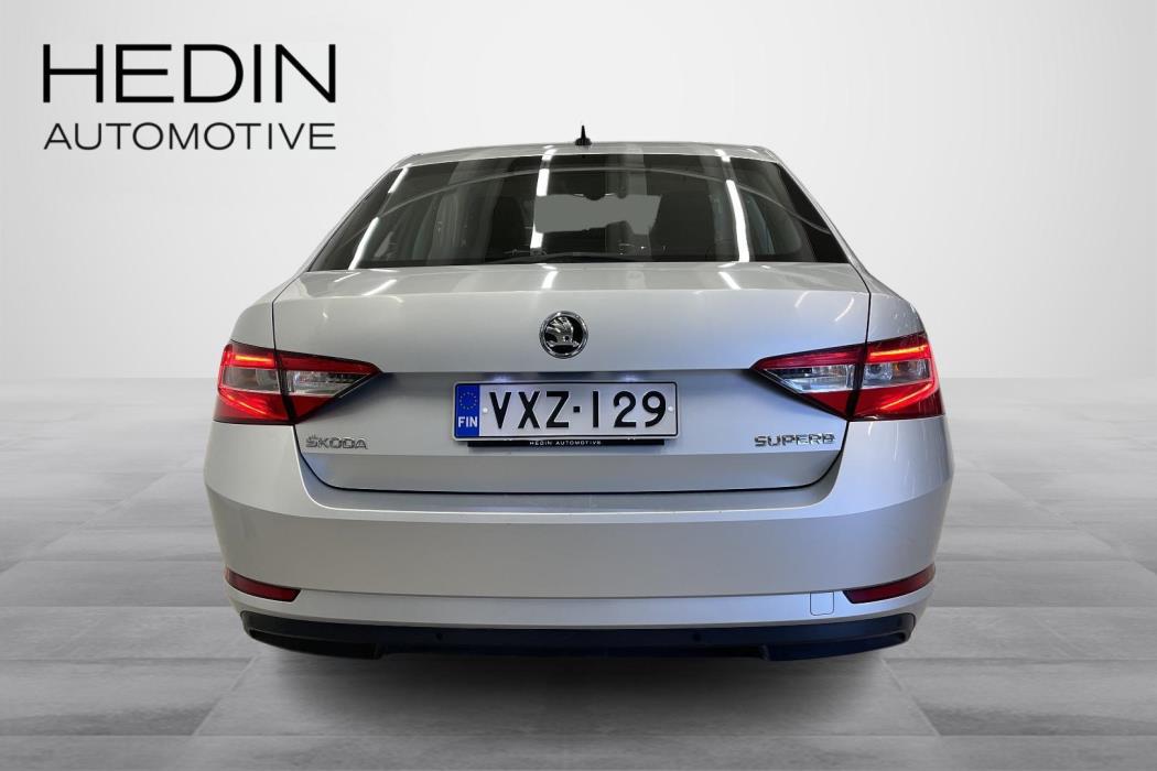 Skoda Superb 2016