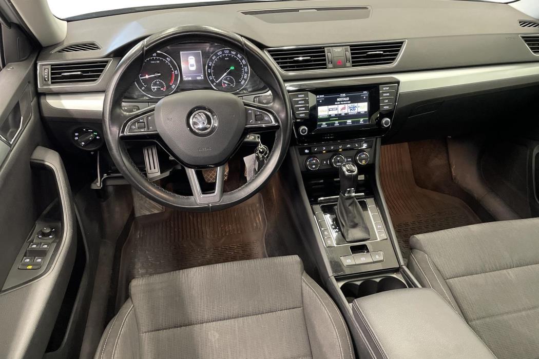 Skoda Superb 2016
