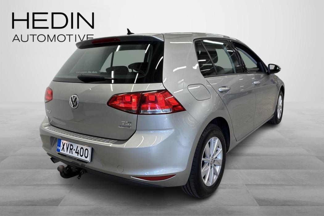 VOLKSWAGEN GOLF 2014