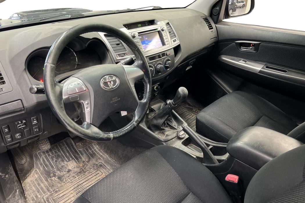 Toyota Hilux 2015