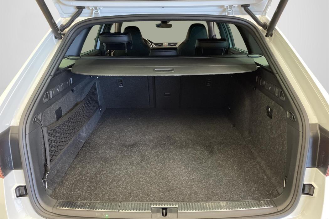 Skoda Superb 2022