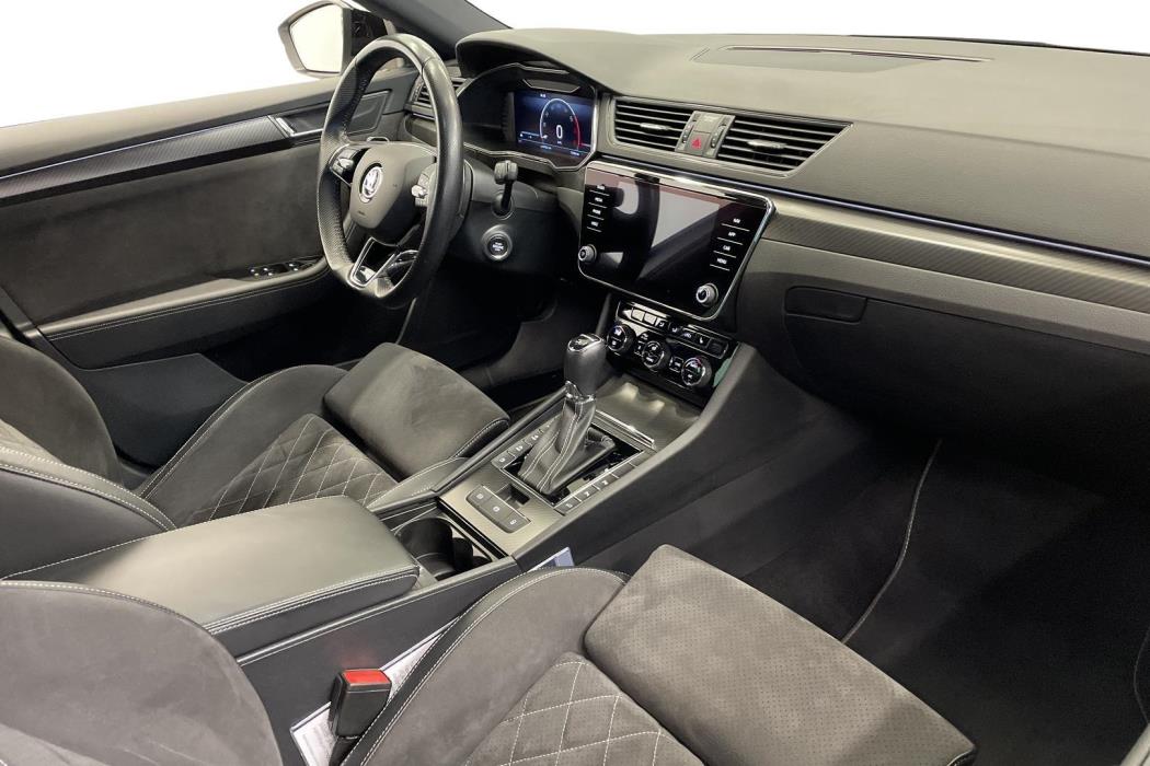 Skoda Superb 2022