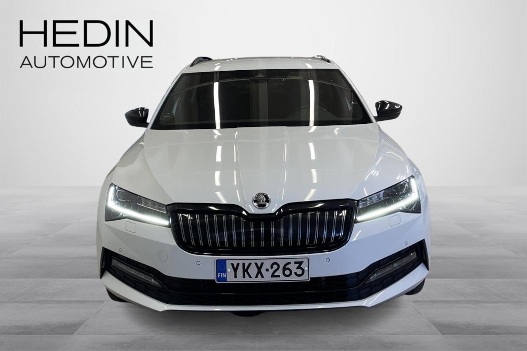 Skoda Superb 2022