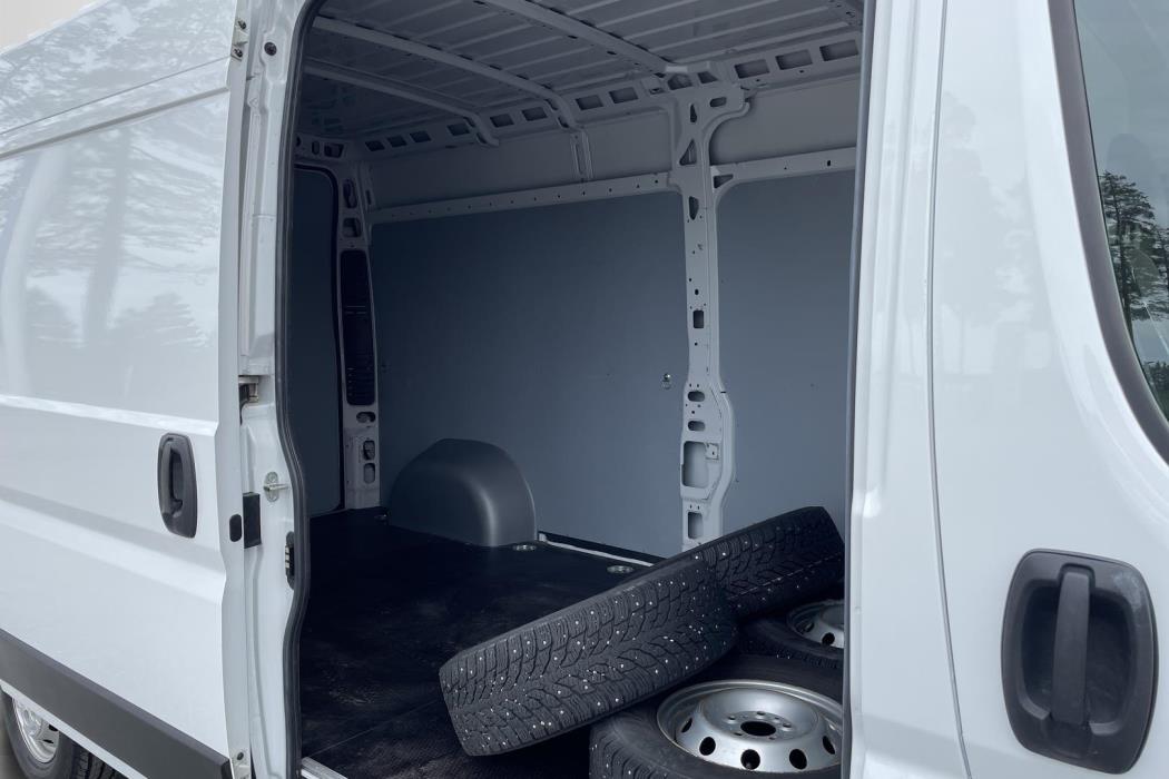 Opel Movano 2023