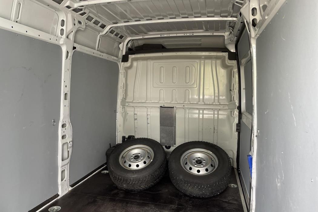 Opel Movano 2023
